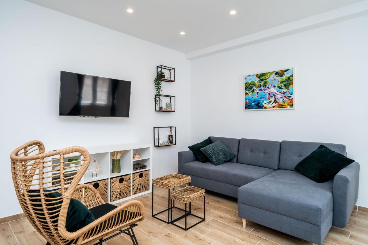 Apartments Marta 챠브타트 외부 사진
