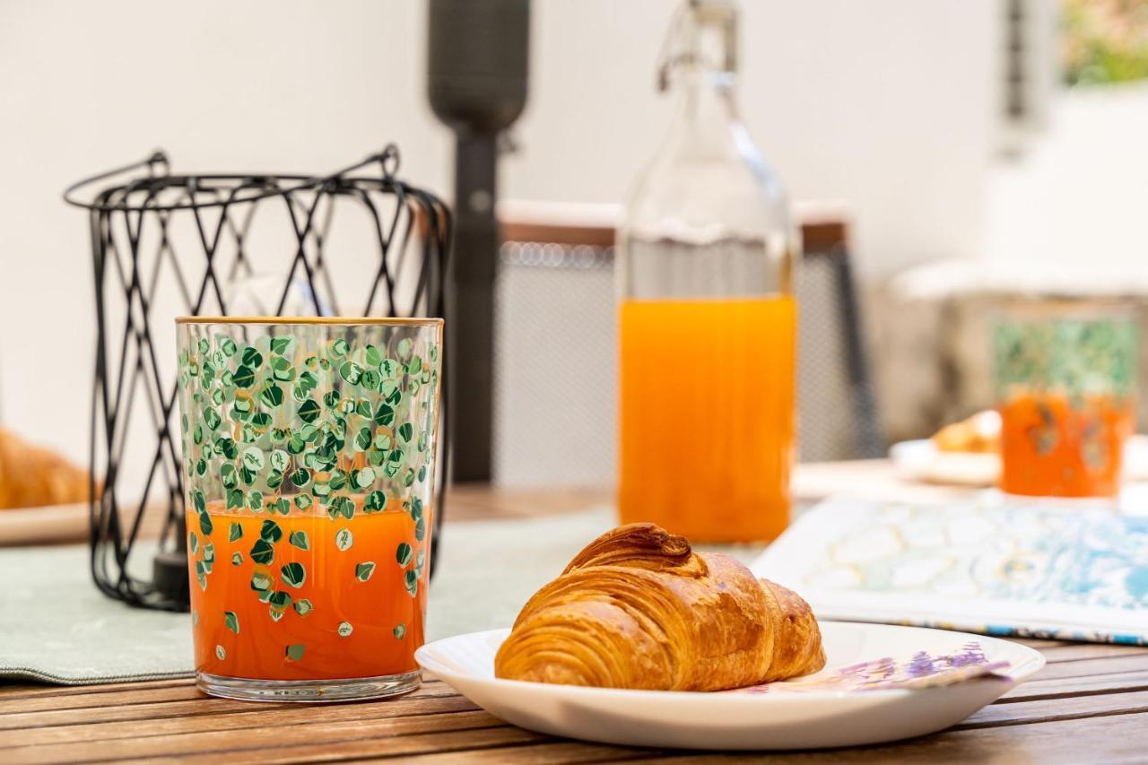 Apartments Marta 챠브타트 외부 사진